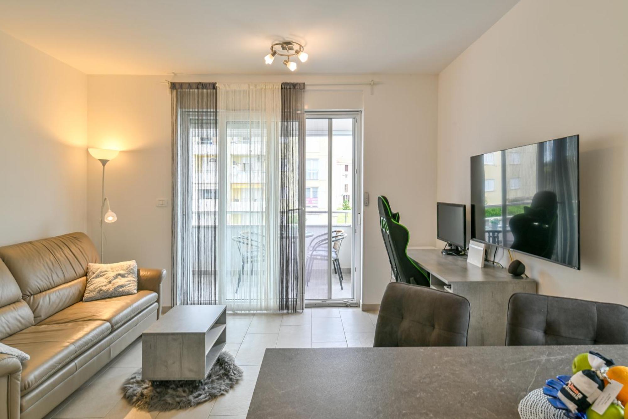 Apartment Uma Umag Buitenkant foto